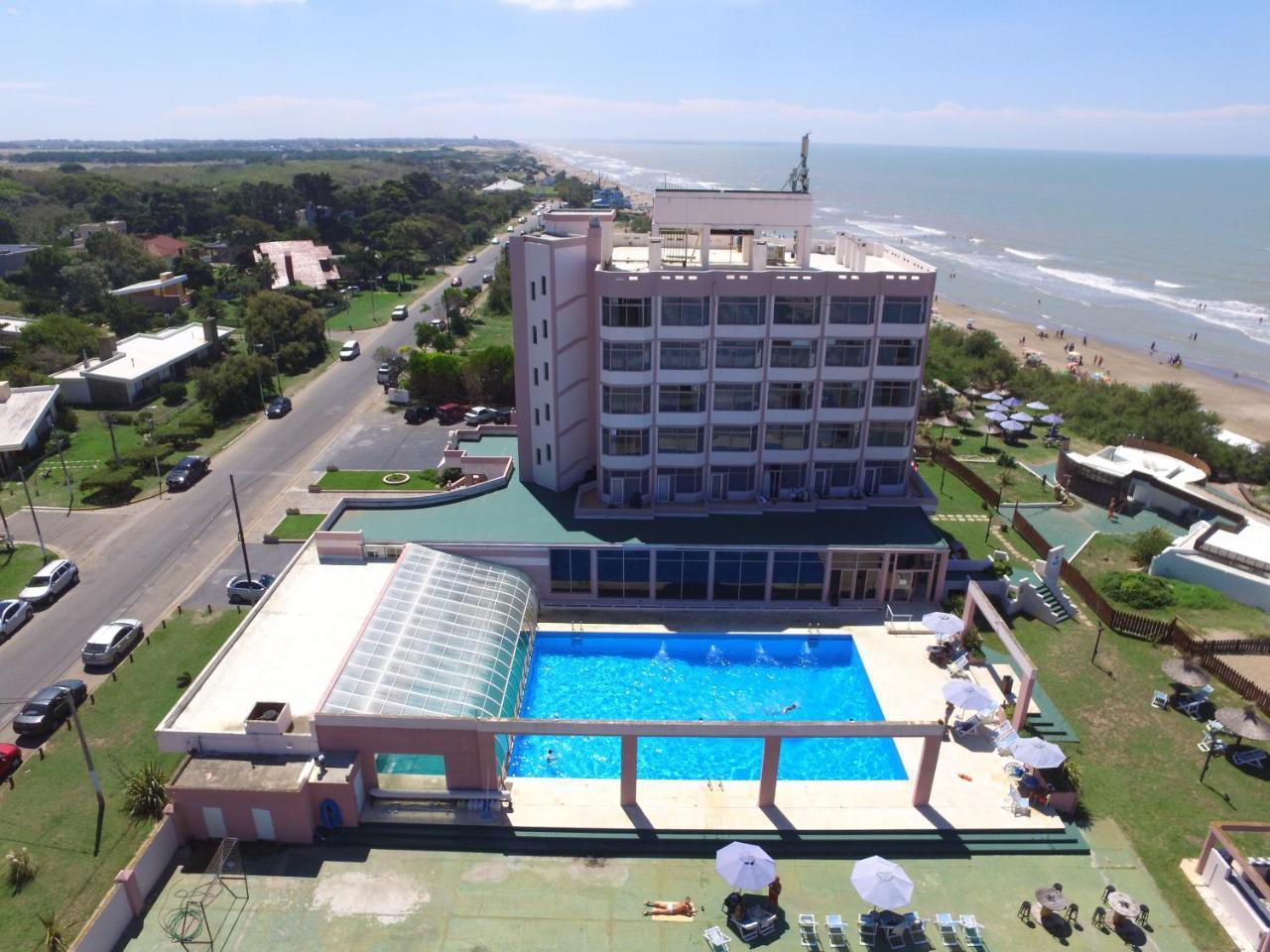 Hotel Golf Internacional Santa Teresita Eksteriør bilde